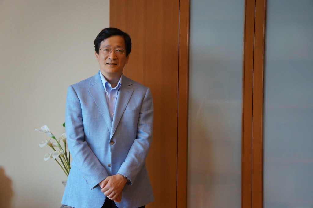 活躍の場を世界に広げるために／岩崎日出俊さん