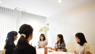 うちの子も英語を話せるようになるの？”子どものオンライン英会話”を実践する働くママたちの座談会