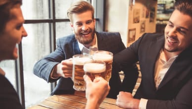 first of all の意味わかる？「とりあえずビールで！」など「とりあえず」を英語でいえるようになるフレーズ集